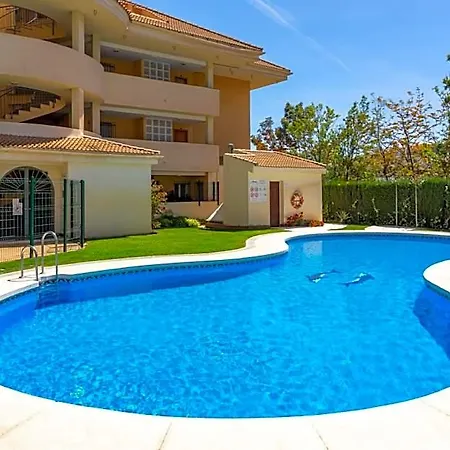 Don Juan With Pool In Carvajal By Costarentals * Fuengirola