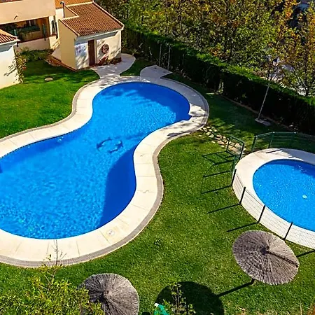 Don Juan With Pool In Carvajal By Costarentals Appartement